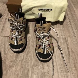 Kids Burberry sneakers